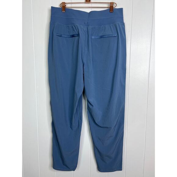 Athleta Nolita Slim Tapered Crop Pant in Sky Blue Size 14T NWT - Picture 7 of 9